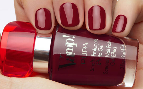 Pupa Vamp! Smalto Profumato Effetto Gel -205 Erotic Red