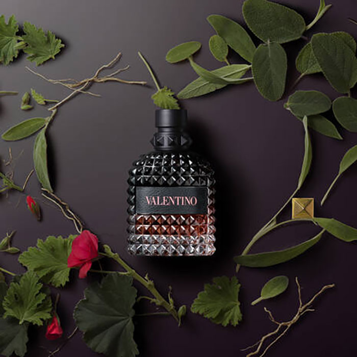 Valentino Born in Roma Coral Fantasy Uomo Eau de Toilette -50 ml