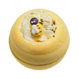Bomb Cosmetics -Bath Blaster Bomba da Bagno - Honey Be Mine Le Bombe da Bagno rappresentano il metodo più facile, conveniente e divertente utilizzato